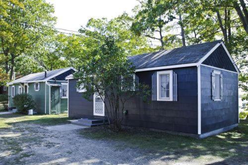 Cabin #2 - M Den Cabin Carp Lake Екстериор снимка